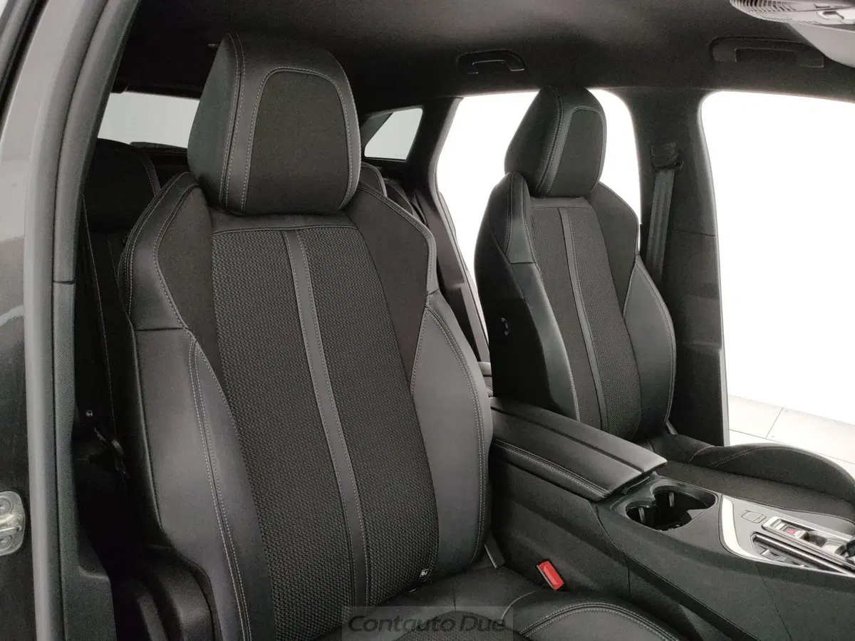 Peugeot 3008 usata a Caserta (13)