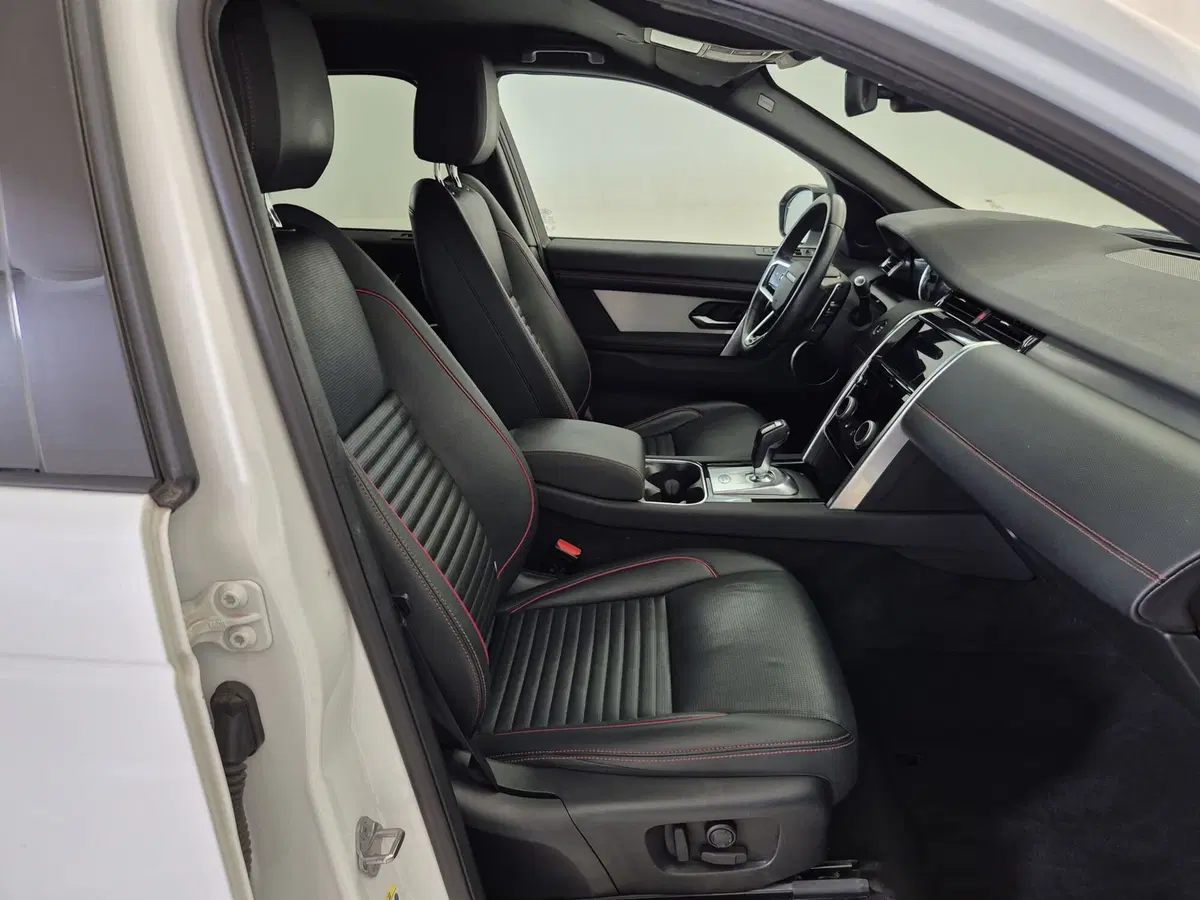 Land Rover Discovery Sport usata a Torino (11)