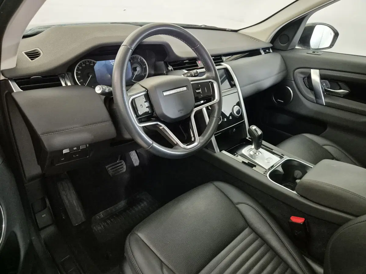 Land Rover Discovery Sport usata a Torino (17)