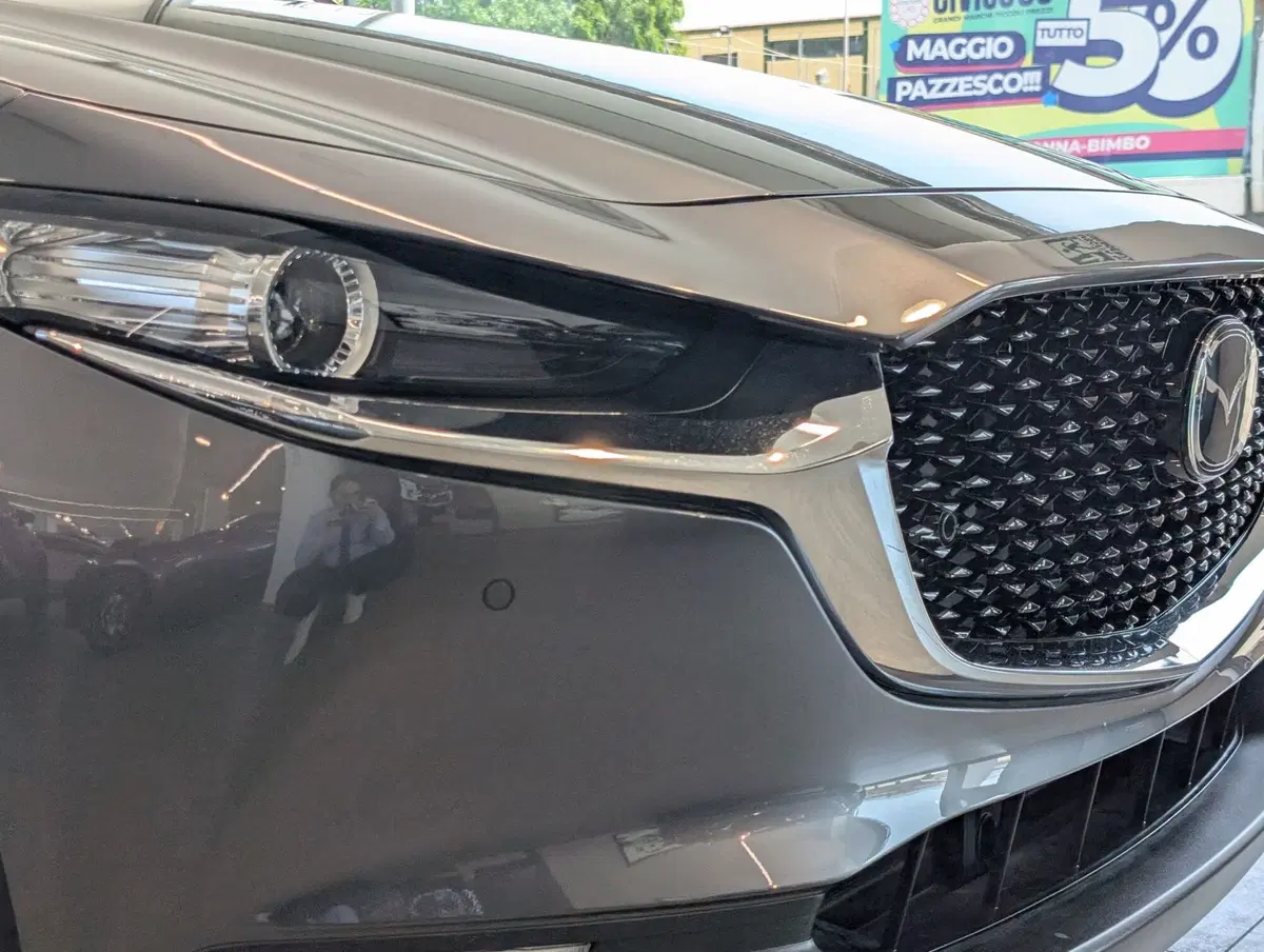 Mazda CX-30 nuova a Napoli (6)