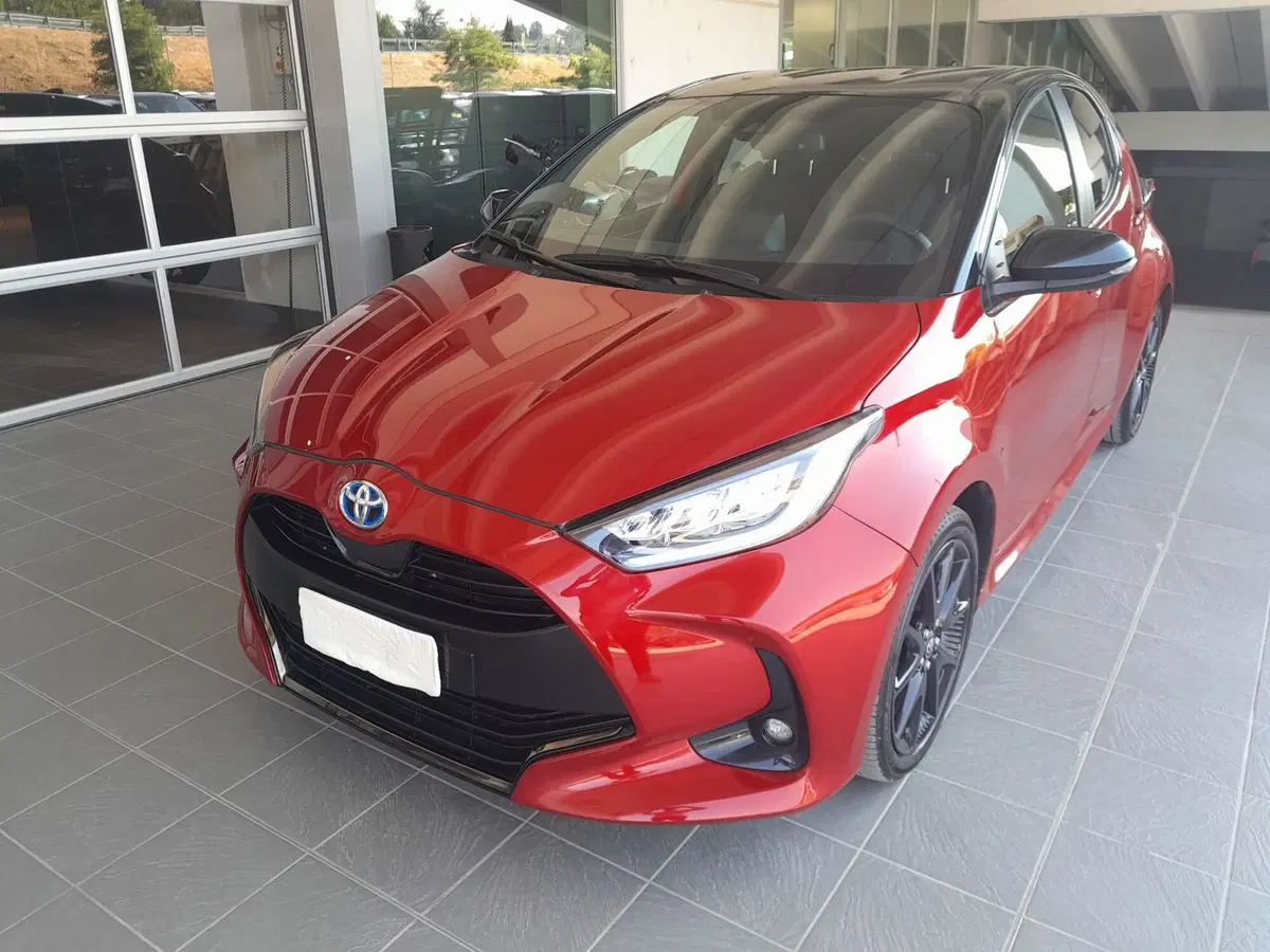 Toyota Yaris usata a Asti