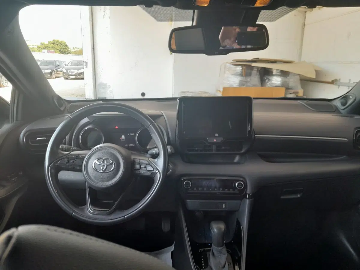 Toyota Yaris usata a Asti (13)