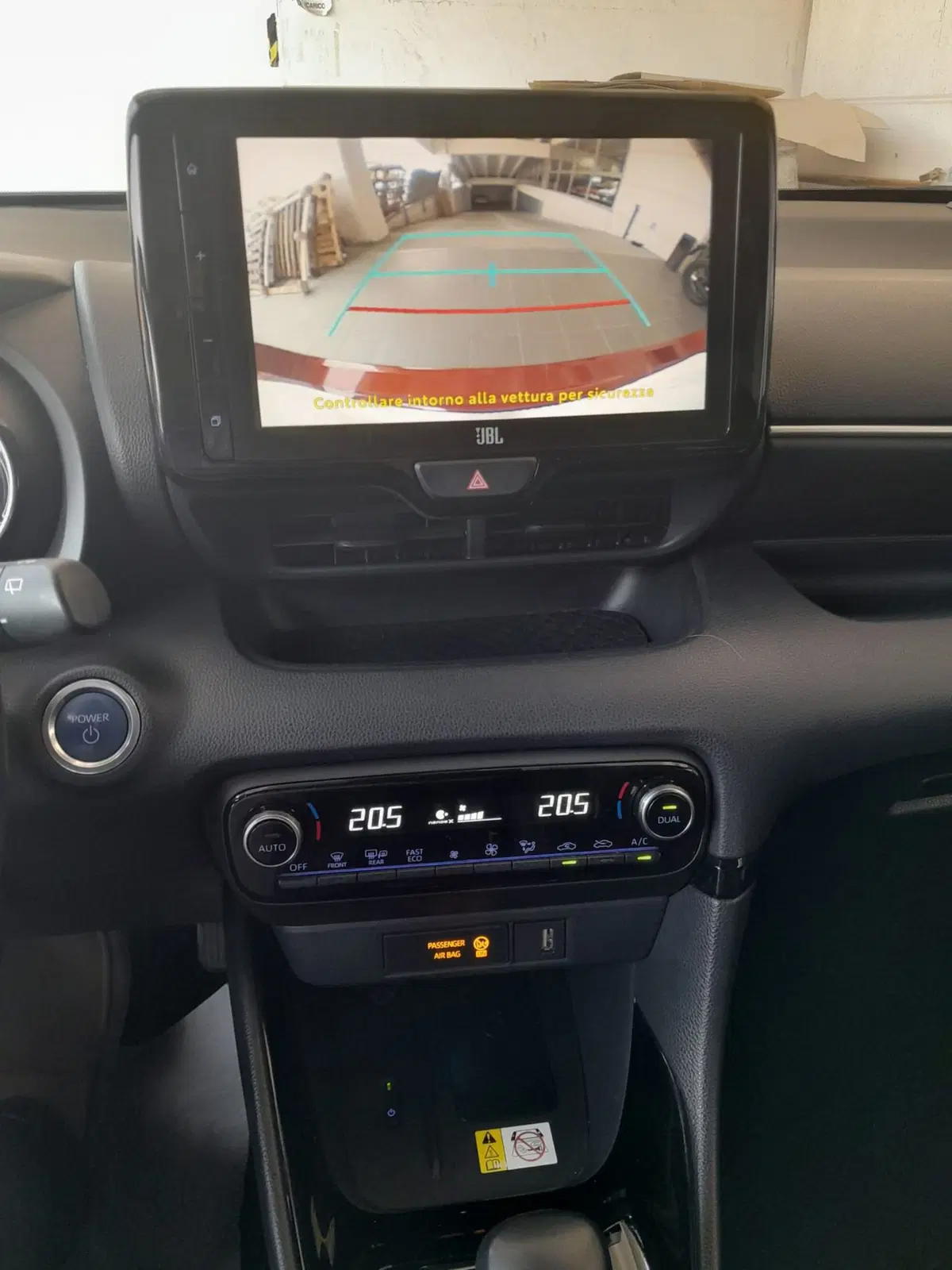 Toyota Yaris usata a Asti (14)