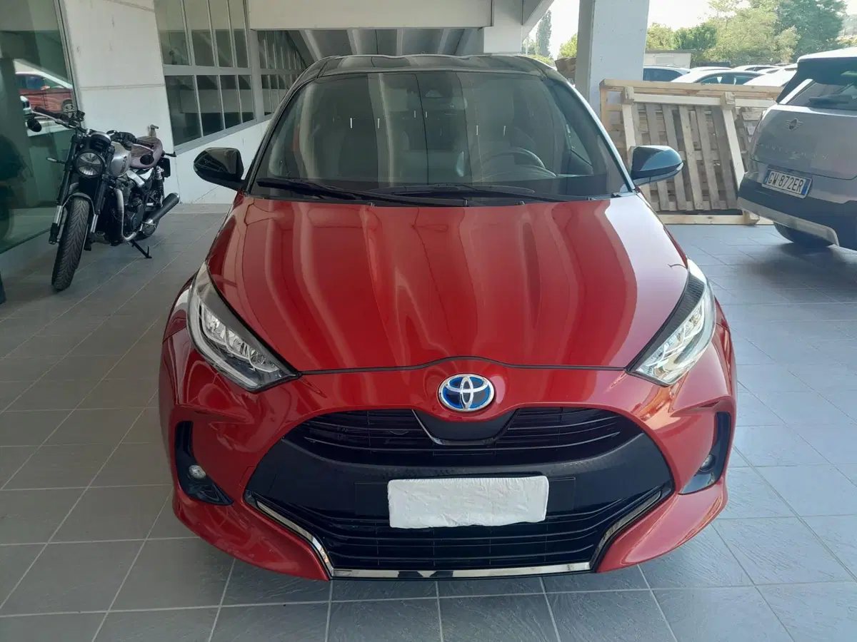 Toyota Yaris usata a Asti (2)