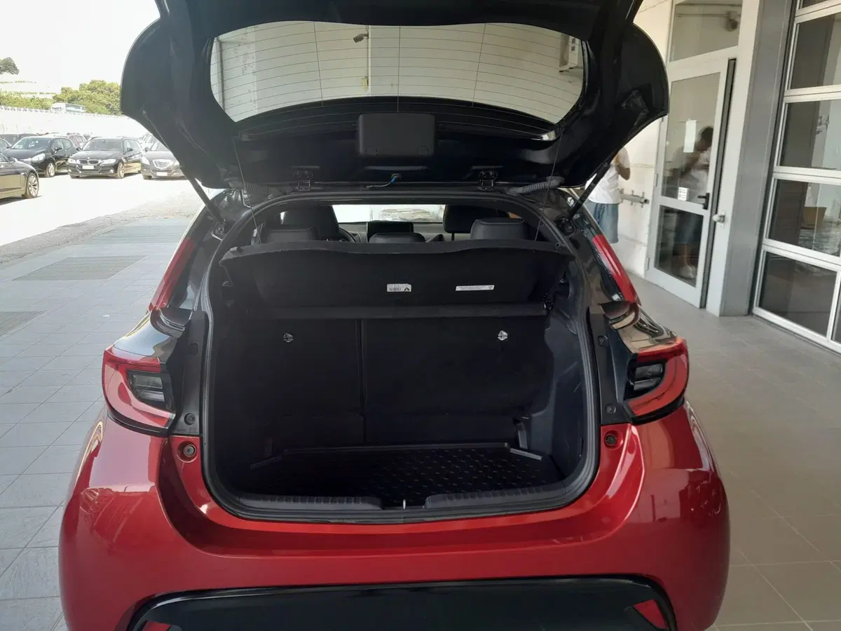 Toyota Yaris usata a Asti (9)