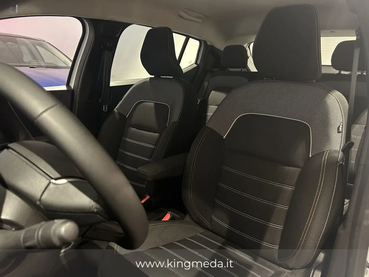 Dacia Sandero usata a Monza e Brianza (12)