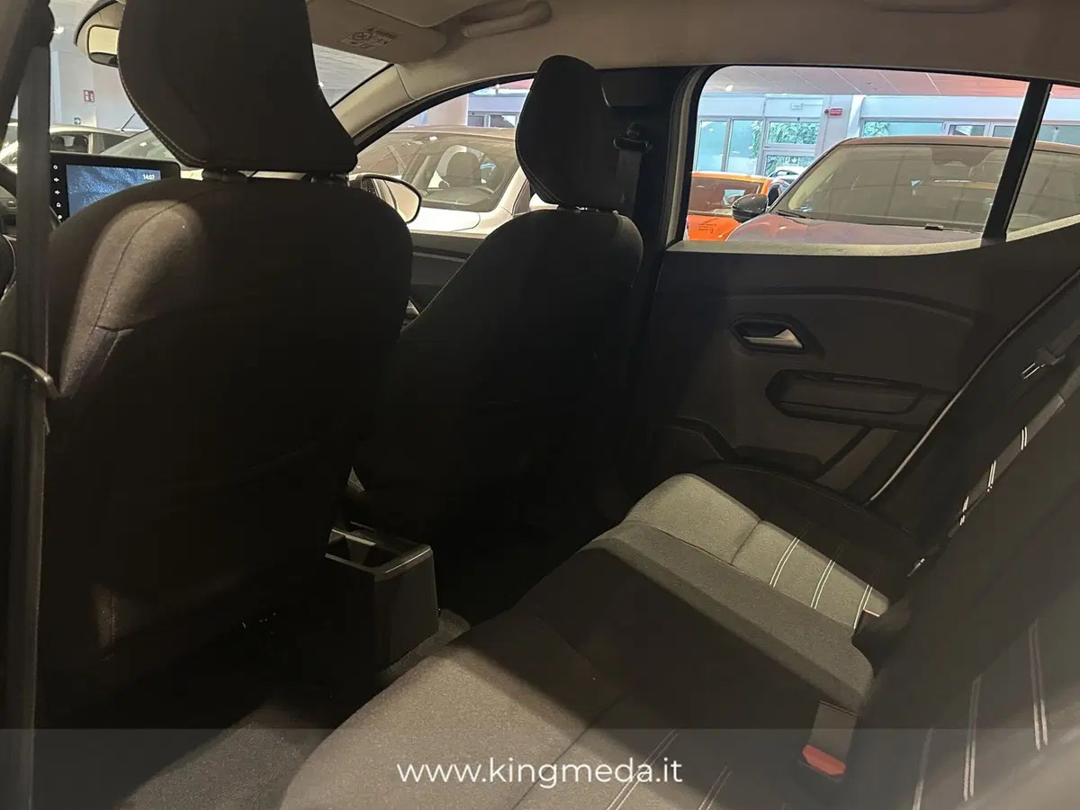 Dacia Sandero usata a Monza e Brianza (14)