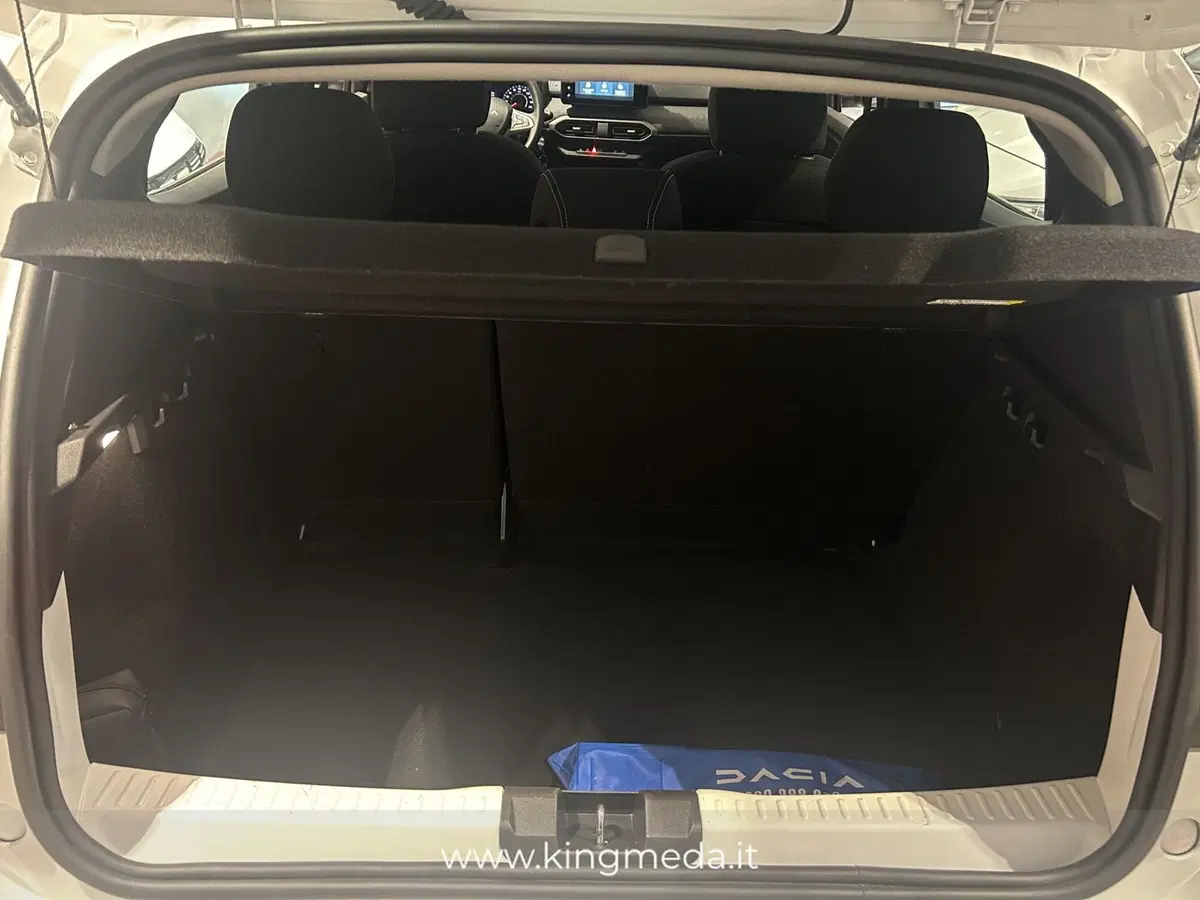 Dacia Sandero usata a Monza e Brianza (6)