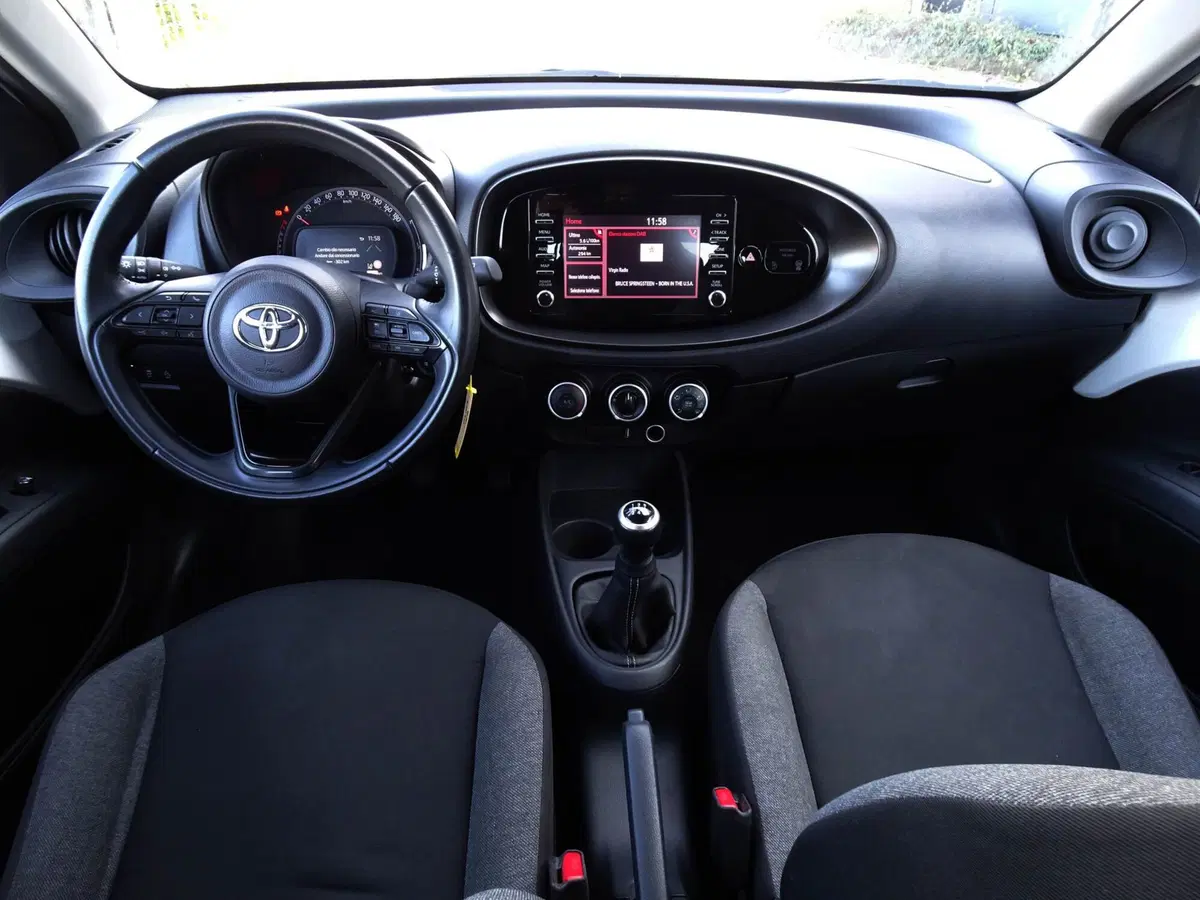 Toyota Aygo X usata a Treviso (12)