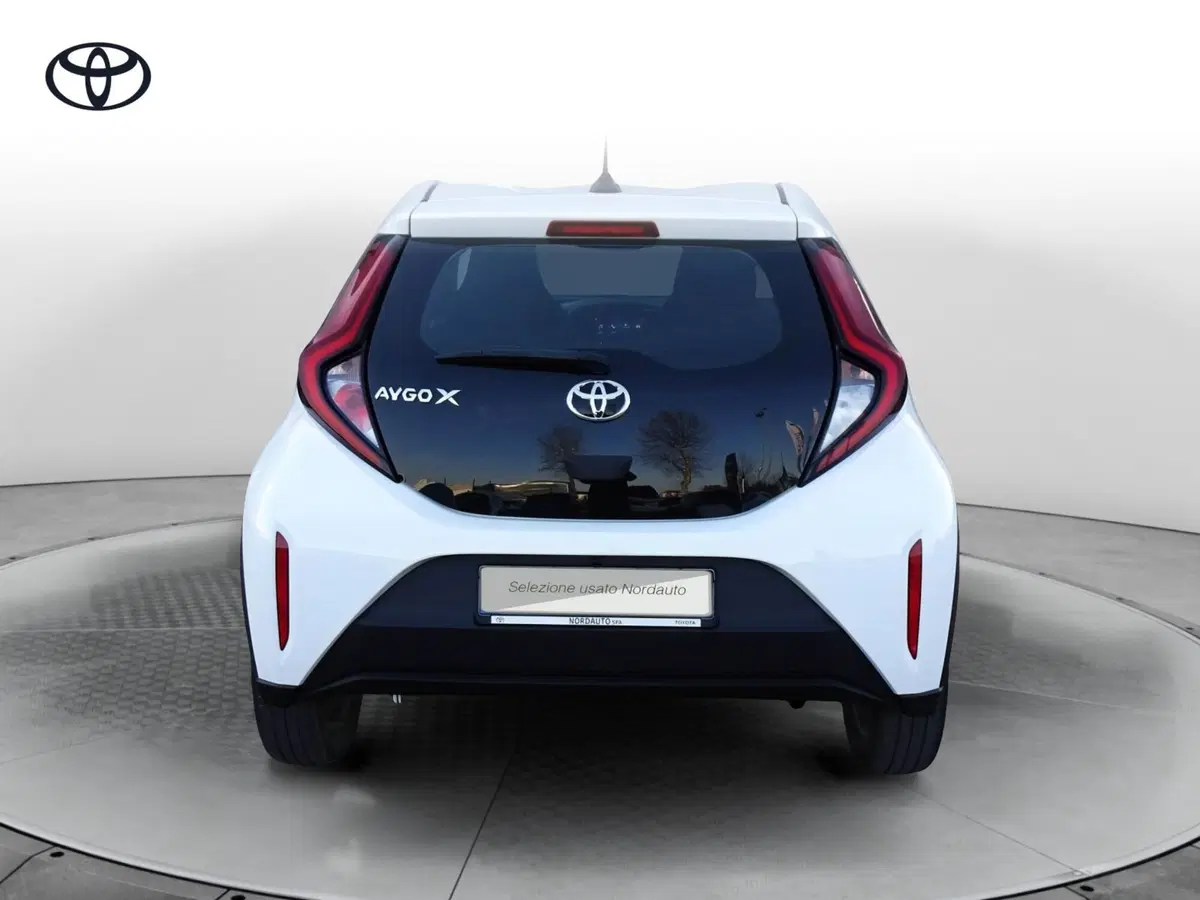 Toyota Aygo X usata a Treviso (6)