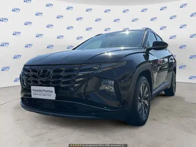 Hyundai Tucson 1.6 hev Xline 2wd auto del 2022 usata a Pistoia