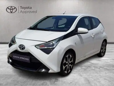 Toyota Aygo 1.0 VVT-i 72 CV 5 porte x-fun del 2019 usata a Cagliari