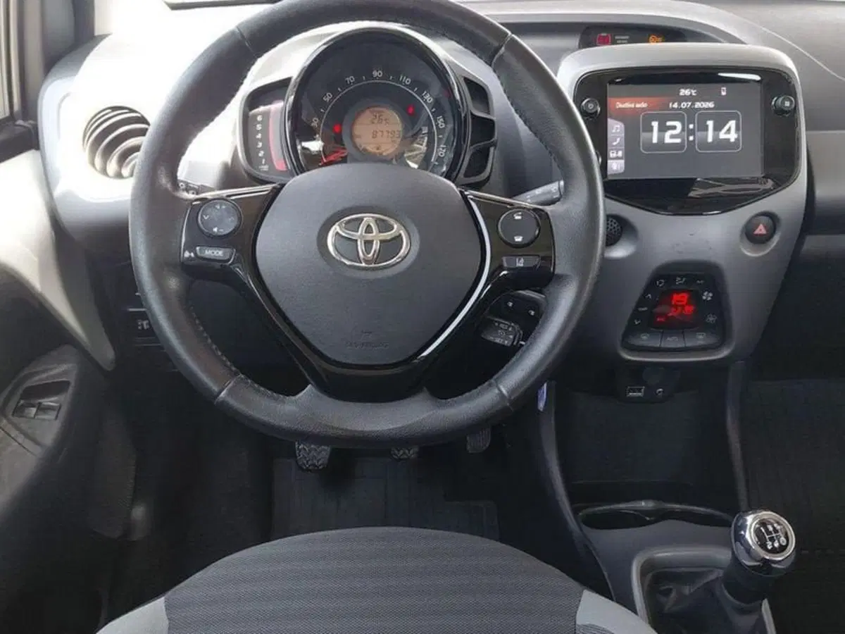 Toyota Aygo usata a Cagliari (8)