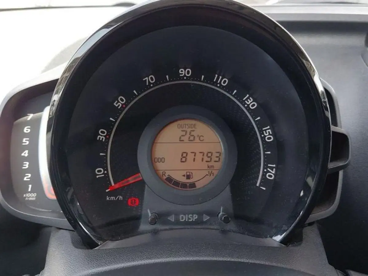 Toyota Aygo usata a Cagliari (9)