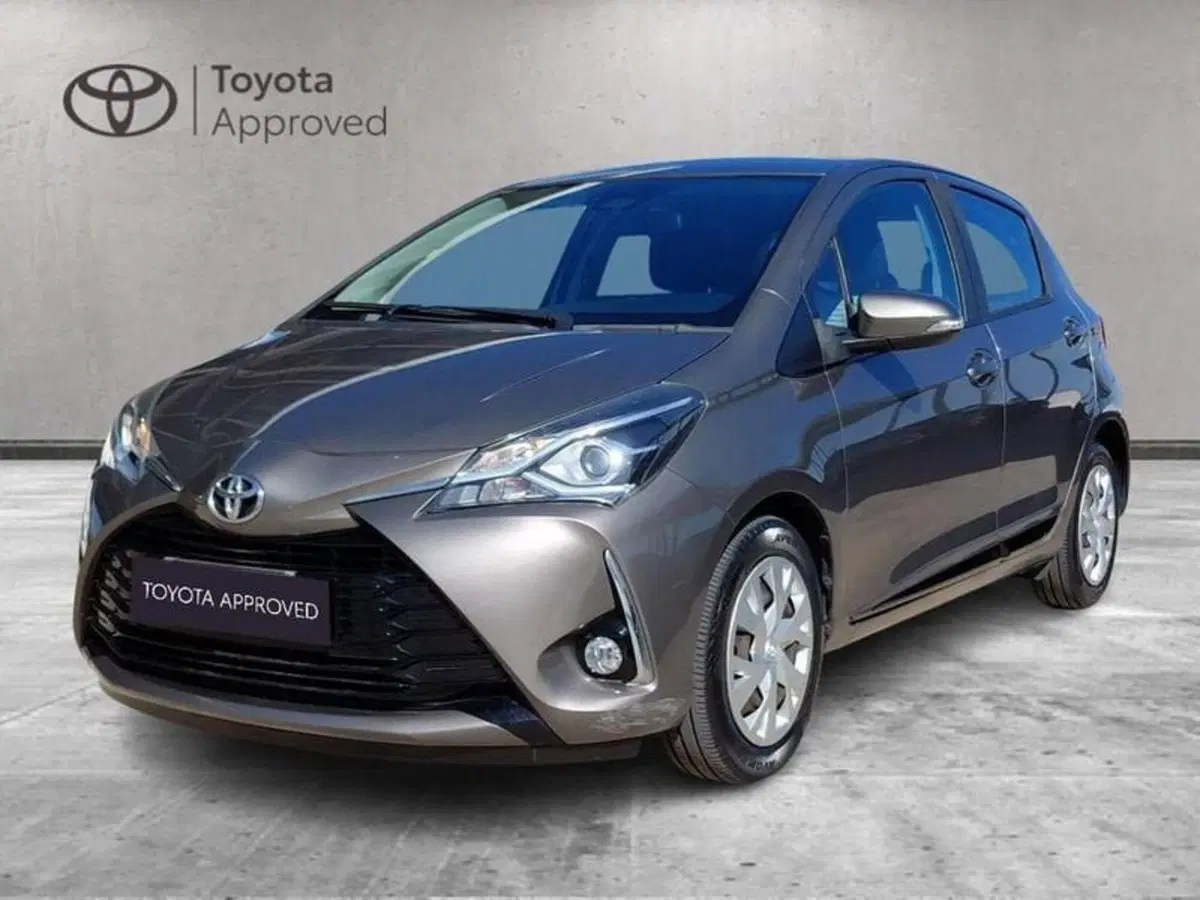 Toyota Yaris usata a Cagliari