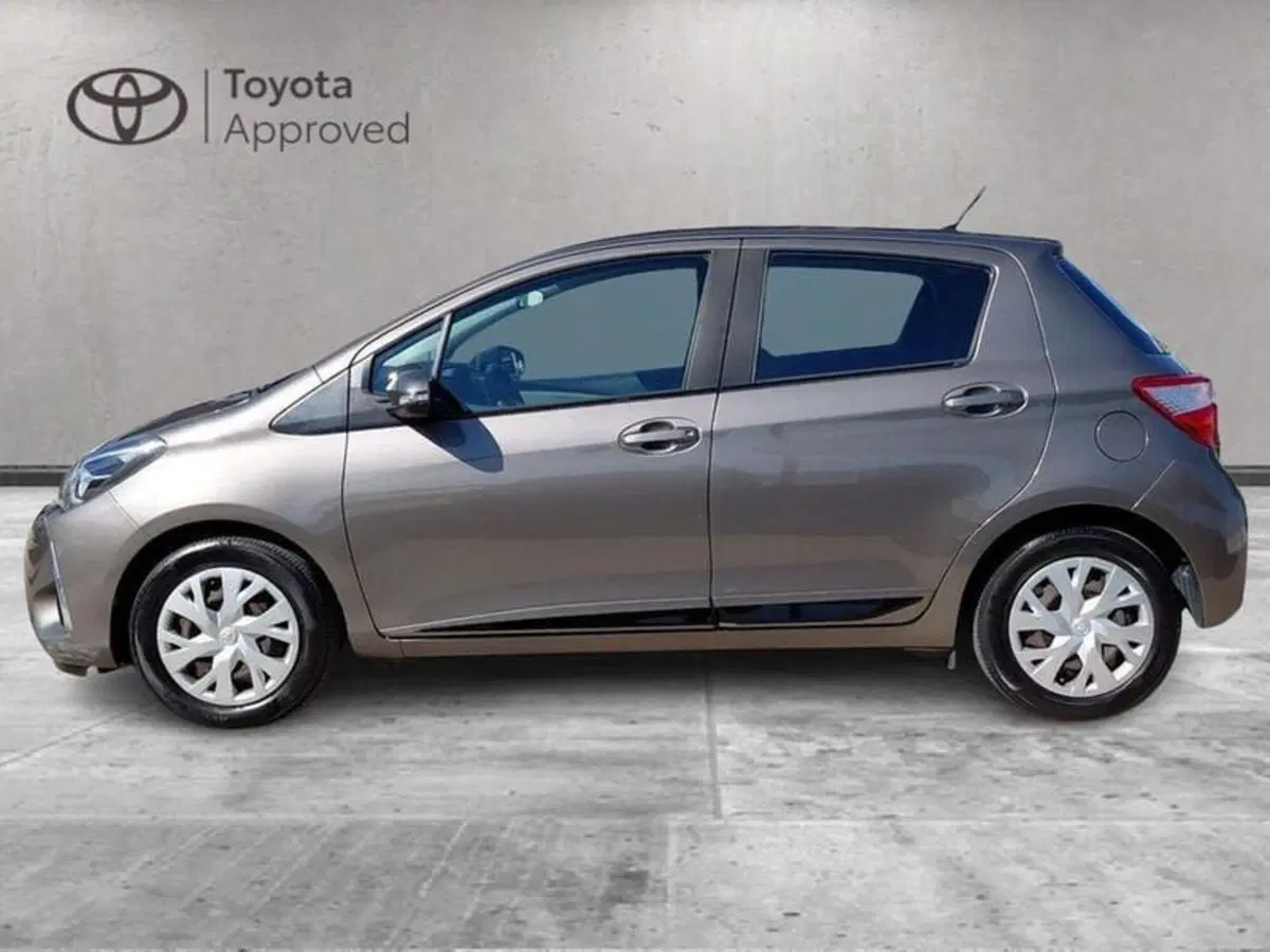 Toyota Yaris usata a Cagliari (2)