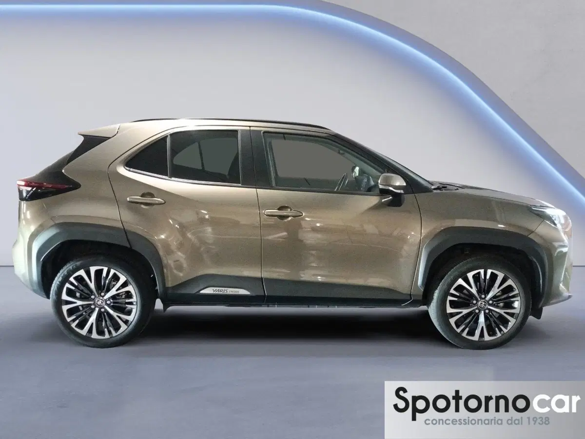 Toyota Yaris Cross usata a Milano (7)