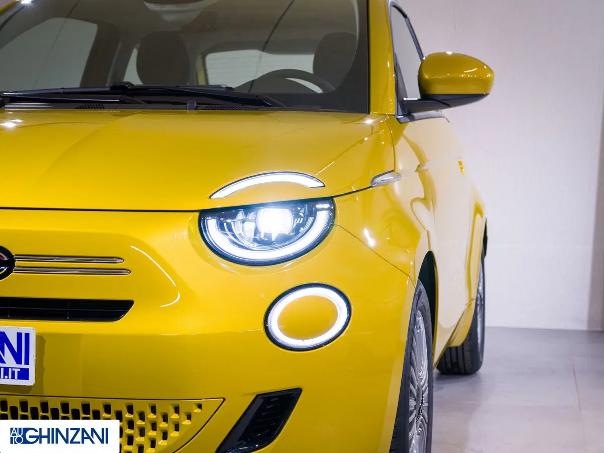Fiat 500 nuova a Bergamo (17)