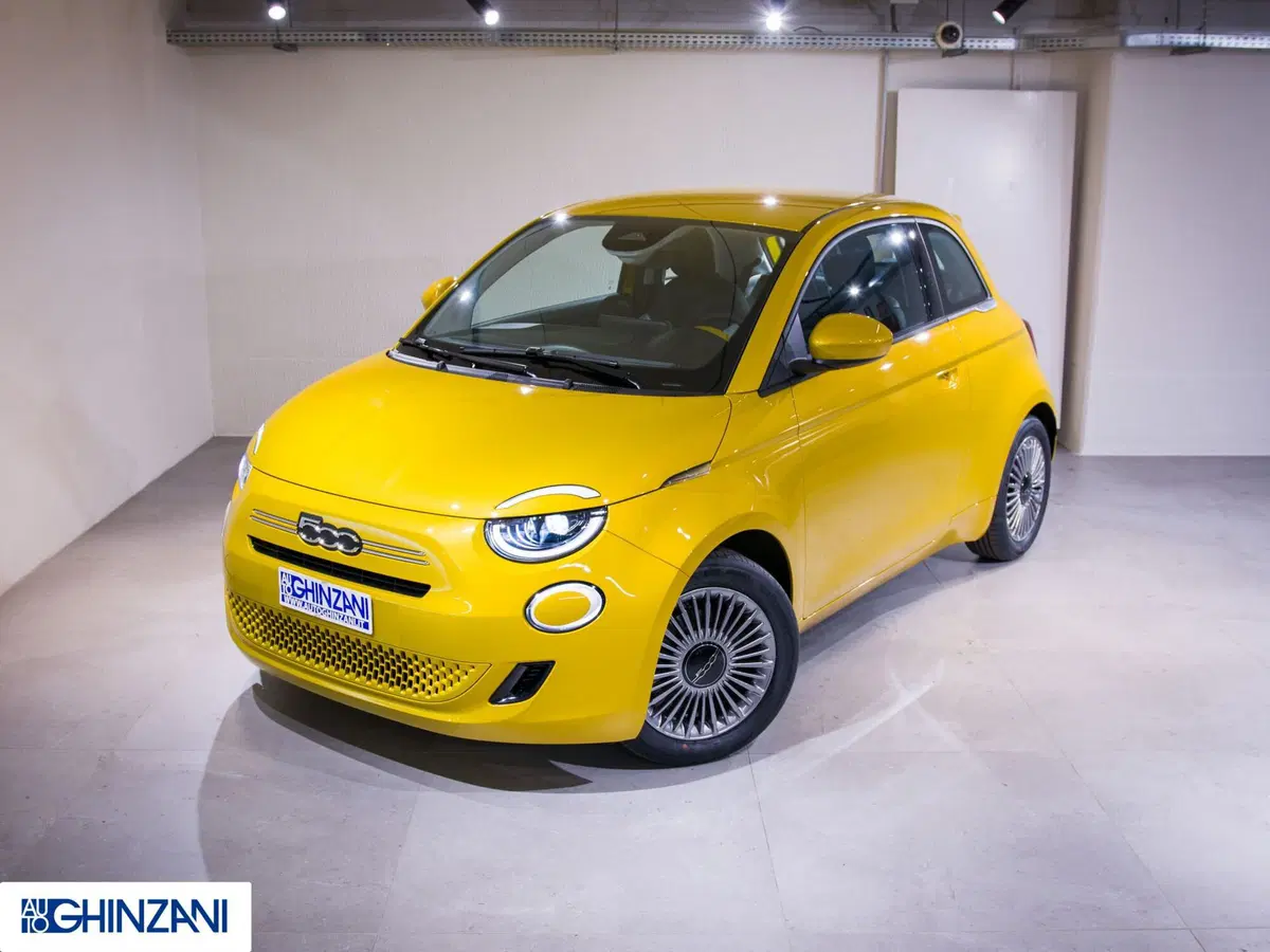 Fiat 500 nuova a Bergamo (3)