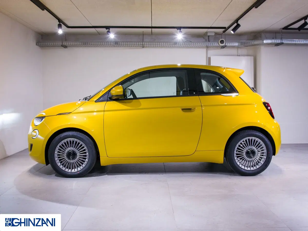 Fiat 500 nuova a Bergamo (5)