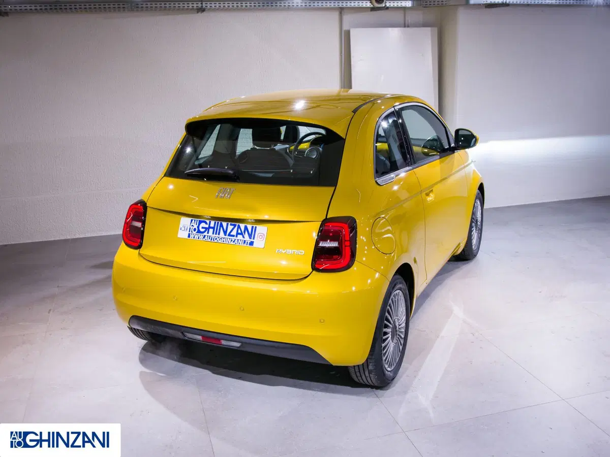 Fiat 500 nuova a Bergamo (7)