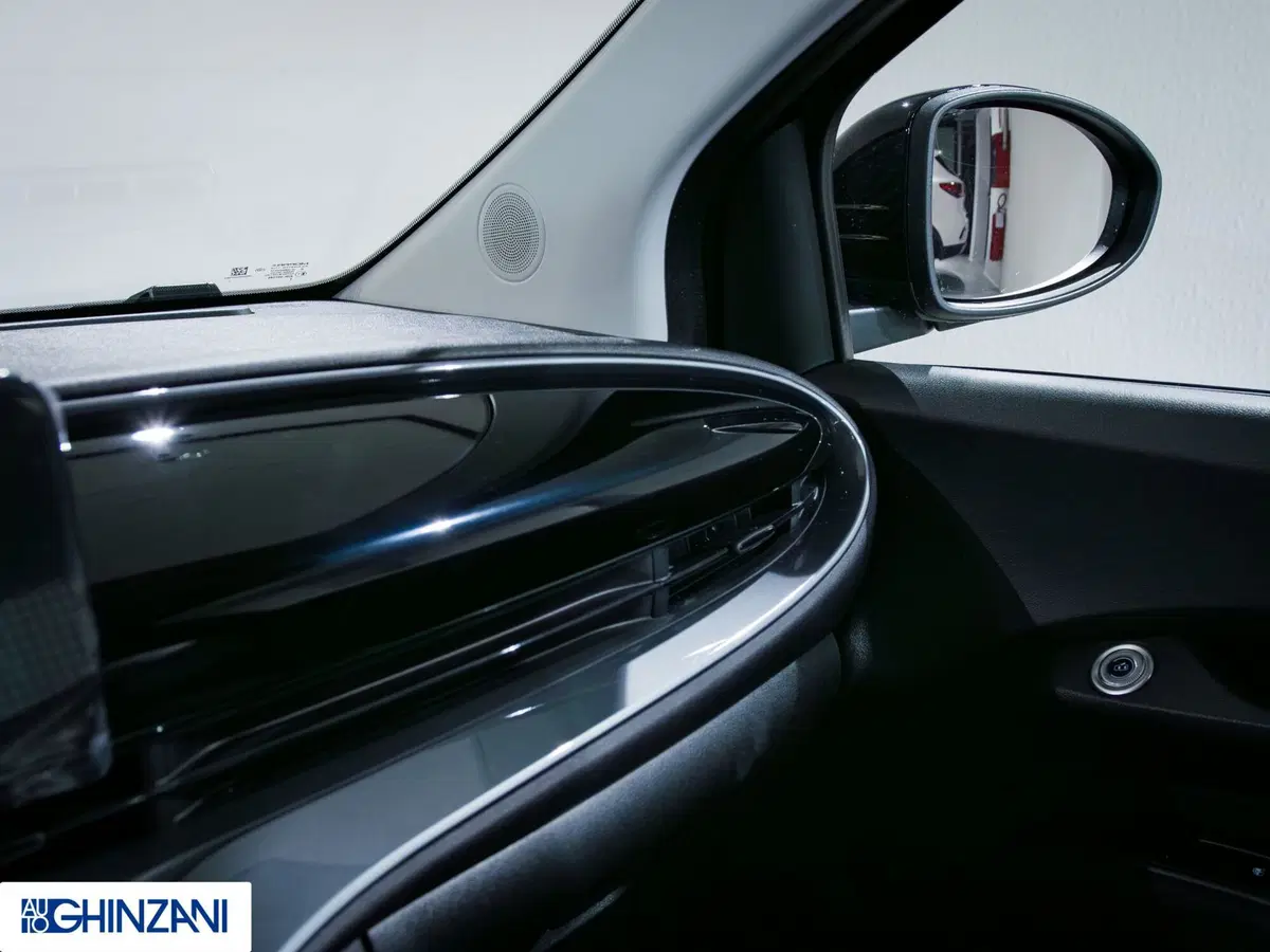 Fiat 500 nuova a Bergamo (16)