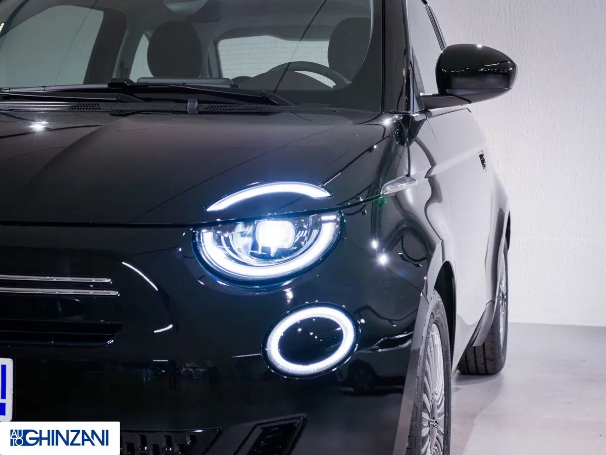 Fiat 500 nuova a Bergamo (17)