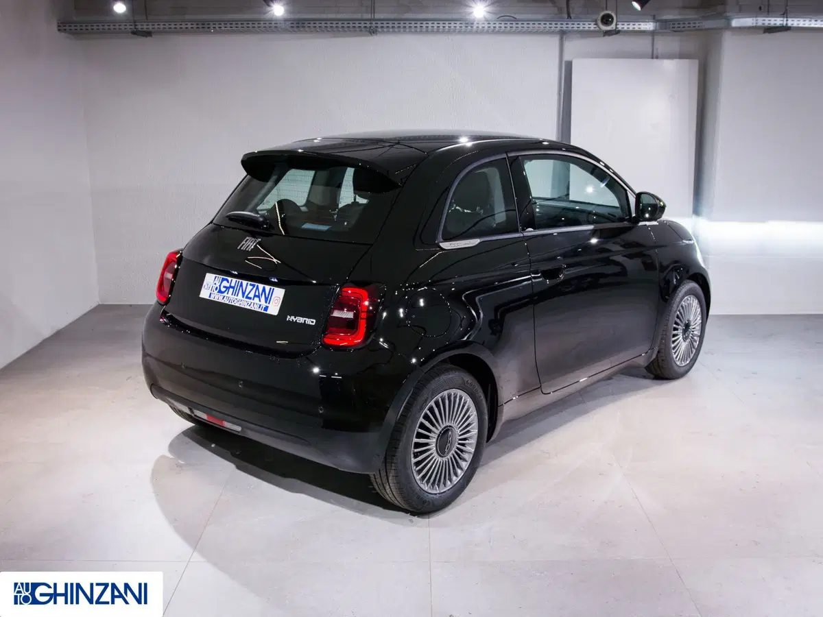 Fiat 500 nuova a Bergamo (7)