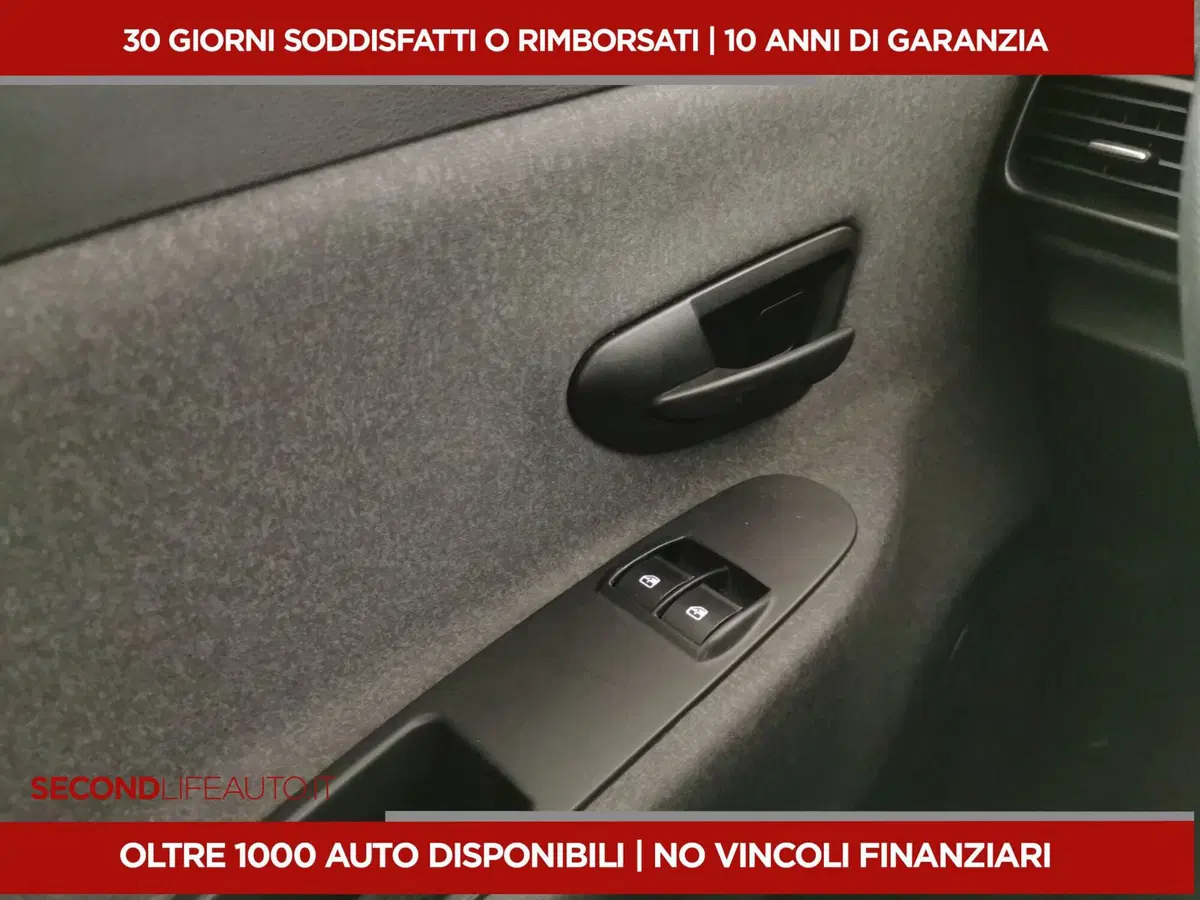 Lancia Ypsilon usata a Chieti (14)