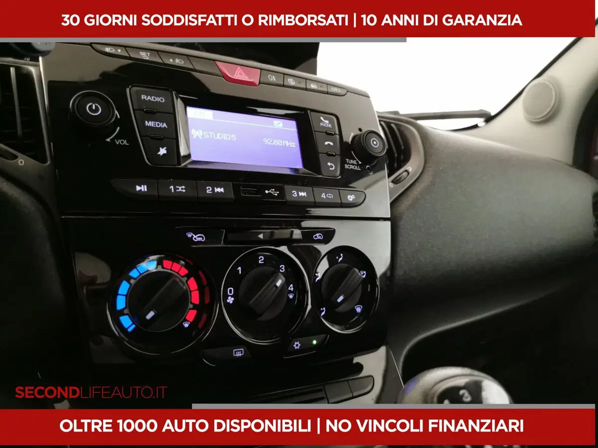 Lancia Ypsilon usata a Chieti (16)