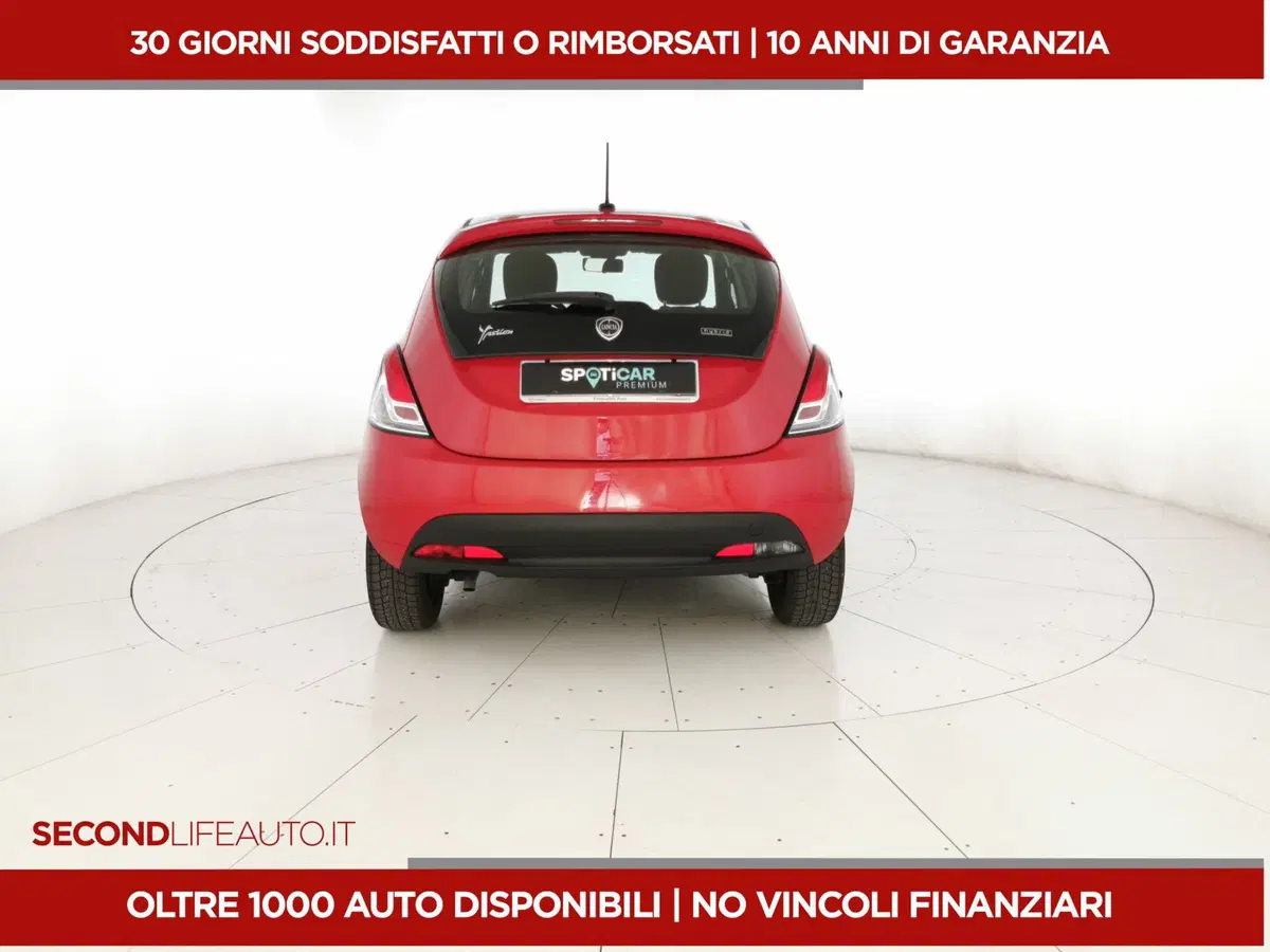 Lancia Ypsilon usata a Chieti (3)
