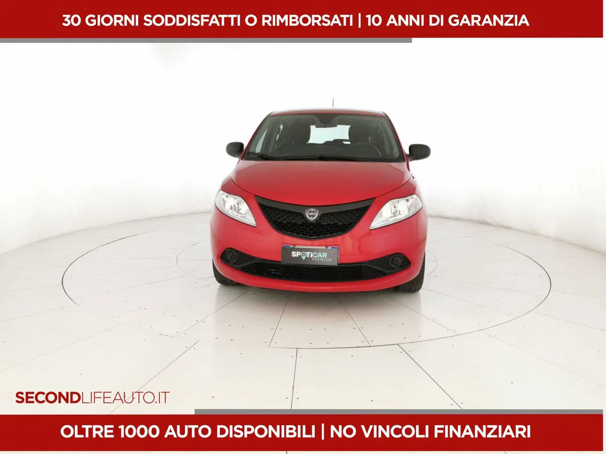 Lancia Ypsilon usata a Chieti (6)