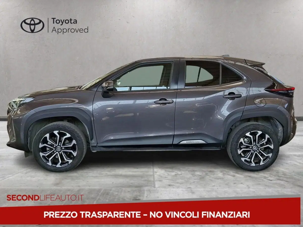 Toyota Yaris Cross usata a Chieti (10)