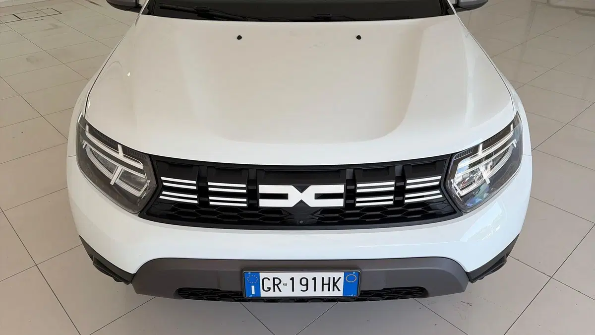 Dacia Duster usata a Viterbo (16)
