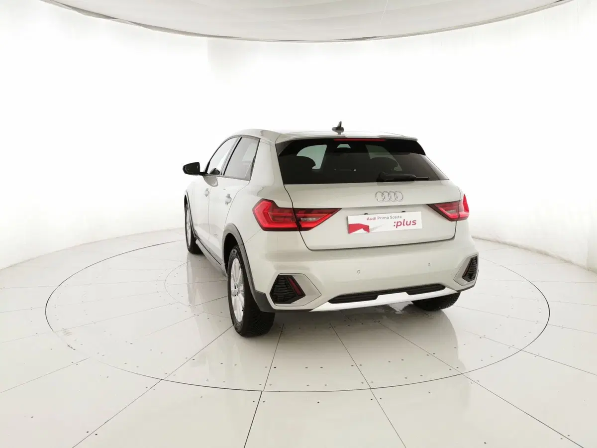 Audi A1 allstreet usata a Chieti (8)
