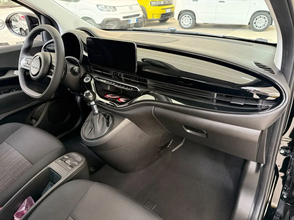 Fiat 500 nuova a Reggio Emilia (12)