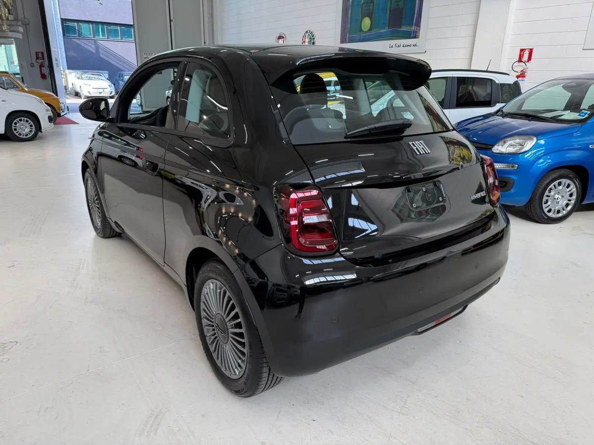 Fiat 500 nuova a Reggio Emilia (4)