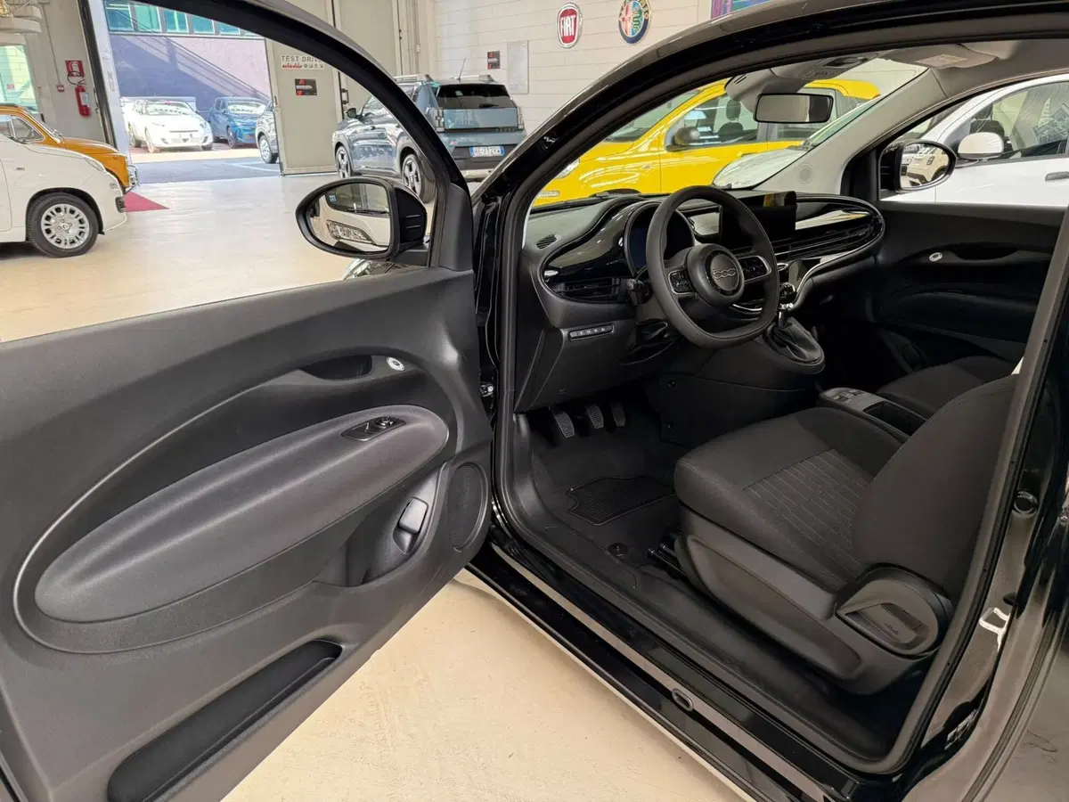 Fiat 500 nuova a Reggio Emilia (5)