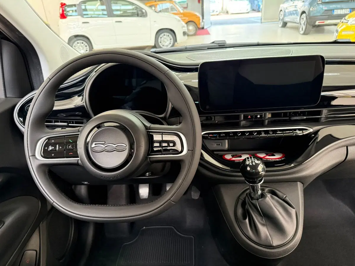 Fiat 500 nuova a Reggio Emilia (9)