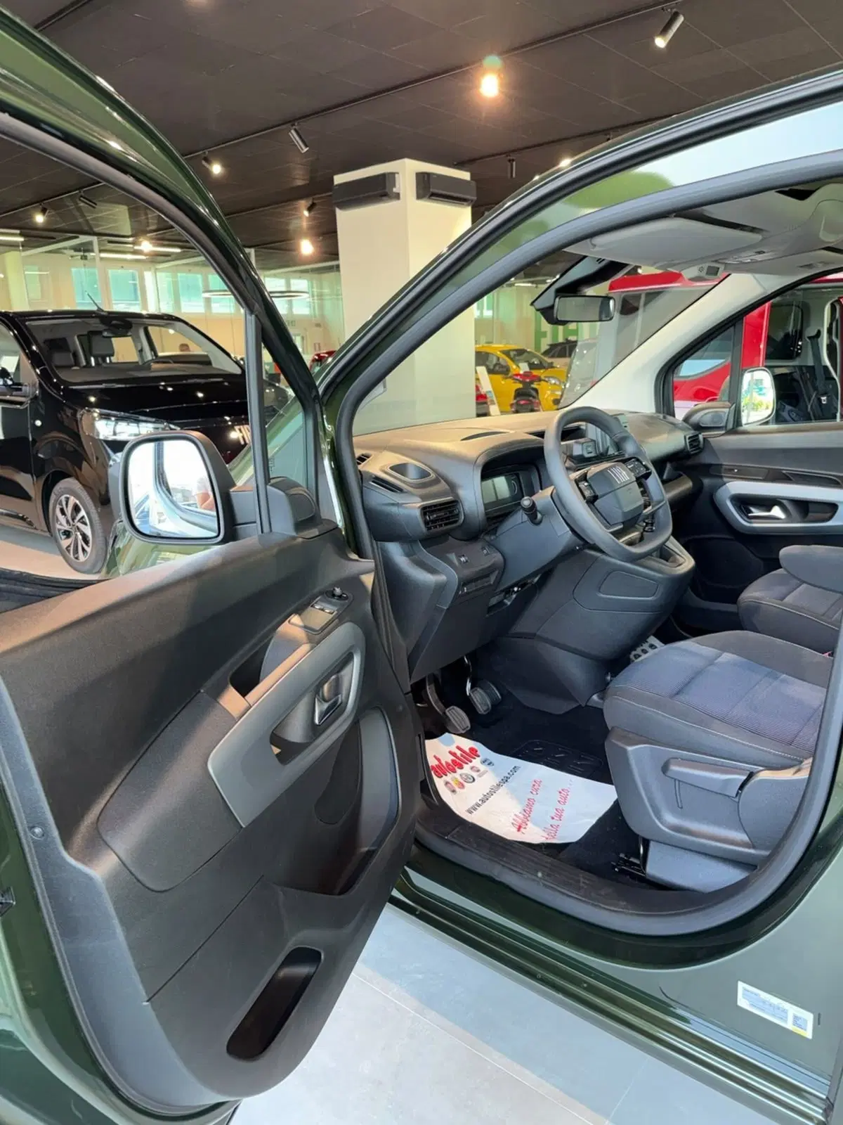 Fiat Qubo nuova a Reggio Emilia (5)