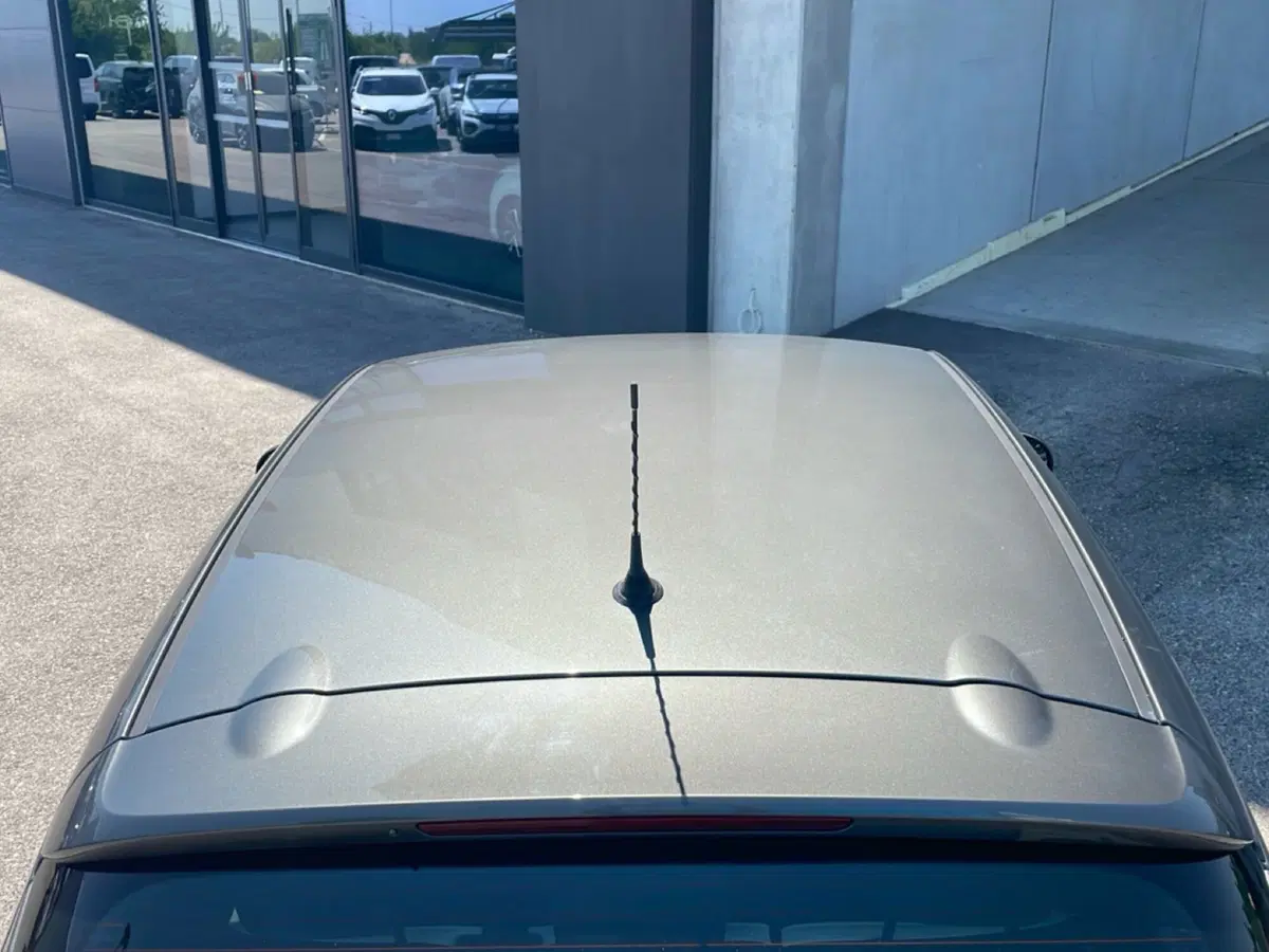 Lancia Ypsilon usata a Ravenna (11)