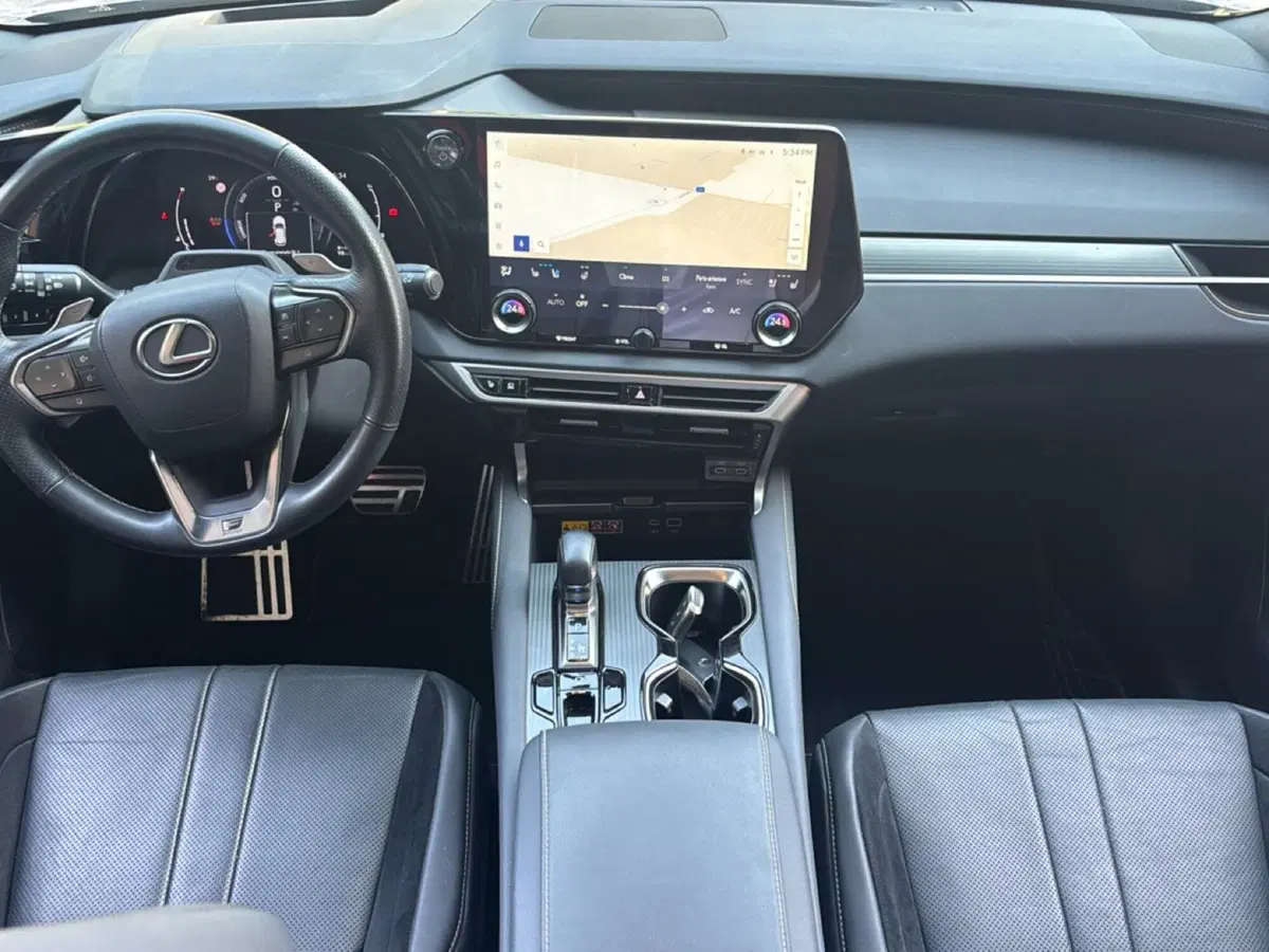 Lexus RX usata a Bologna (11)