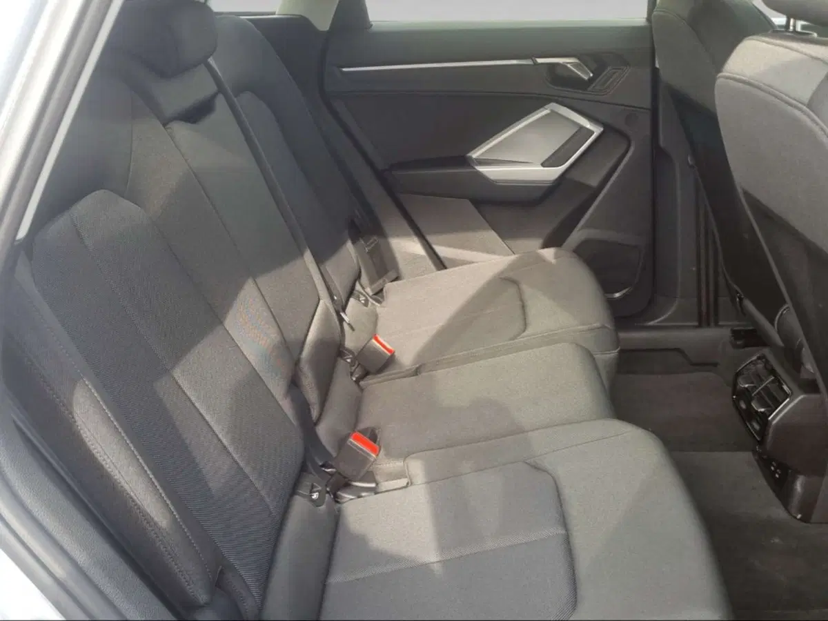Audi Q3 usata a Livorno (11)