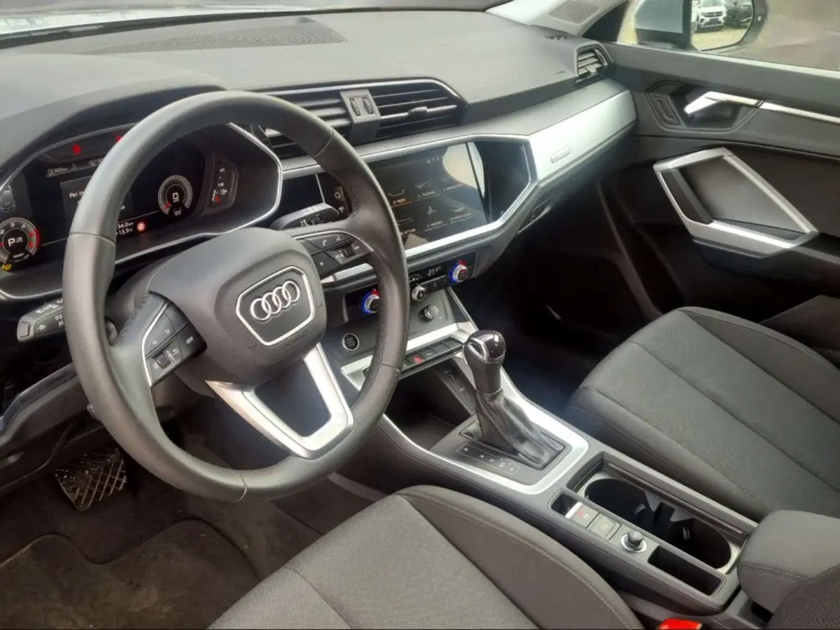 Audi Q3 usata a Livorno (13)