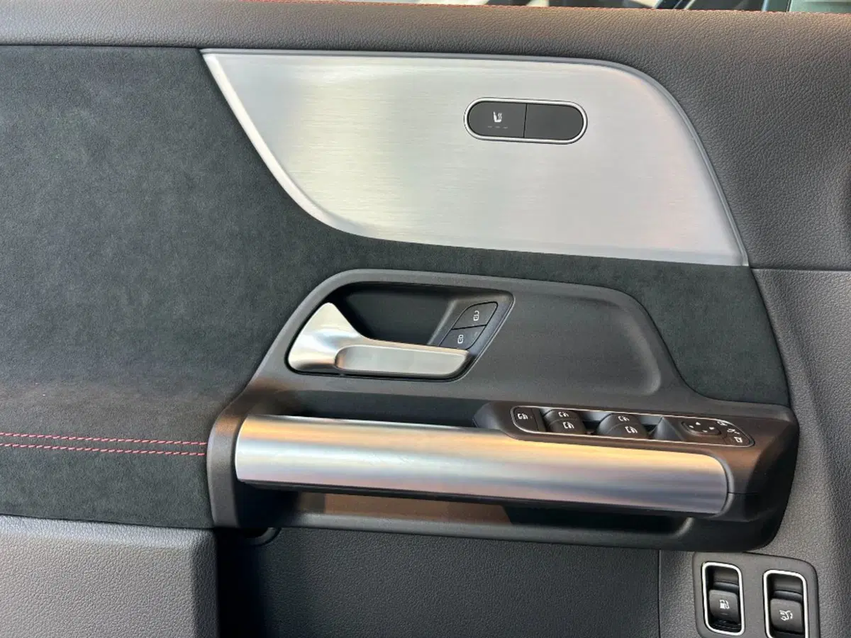 Mercedes-Benz GLA SUV usata a Siena (14)