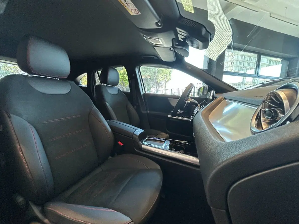 Mercedes-Benz GLA SUV usata a Siena (16)