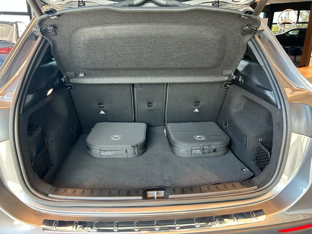 Mercedes-Benz GLA SUV usata a Siena (20)