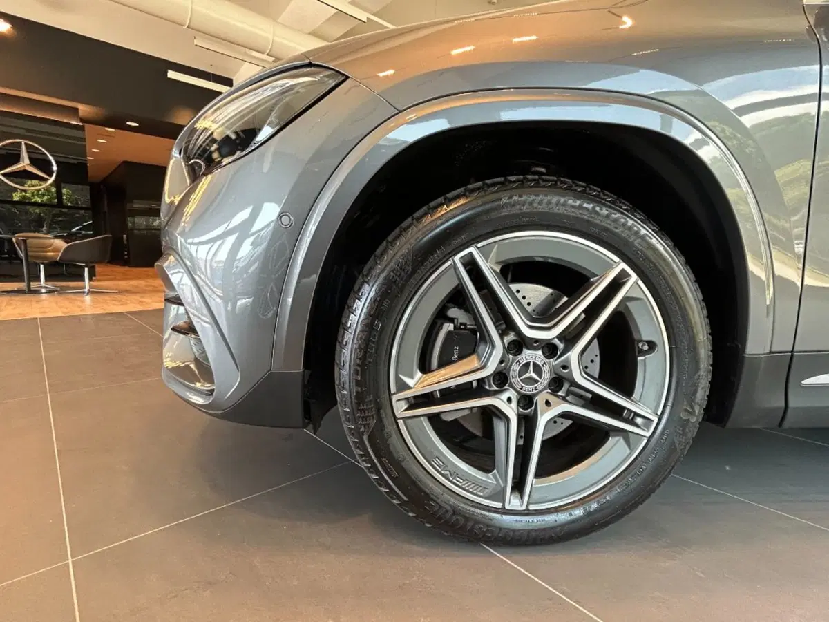 Mercedes-Benz GLA SUV usata a Siena (9)