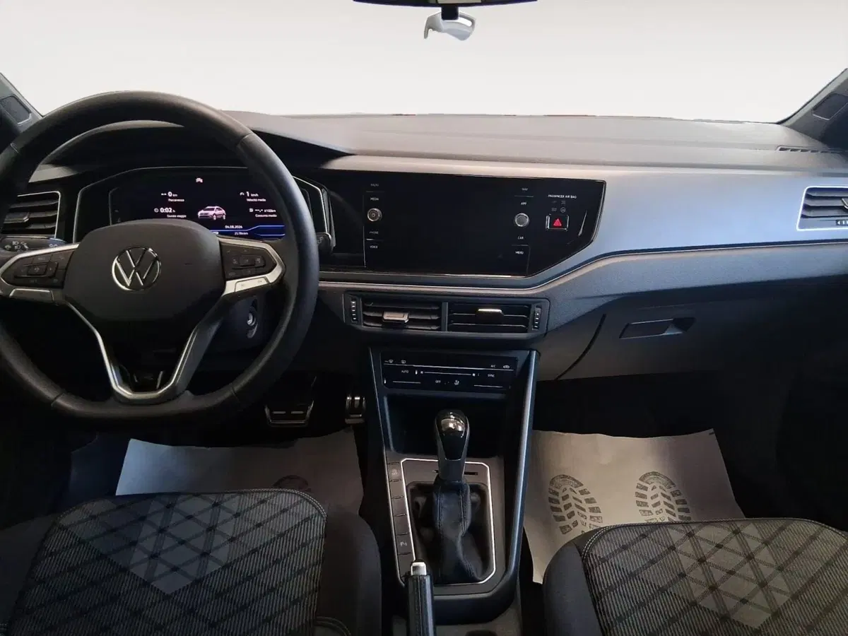 Volkswagen Taigo usata a Bologna (7)
