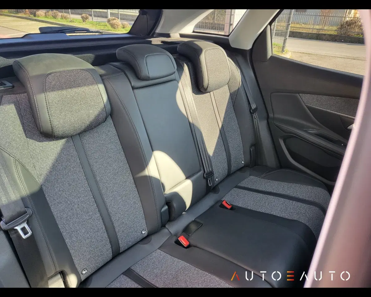 Peugeot 3008 usata a Parma (10)